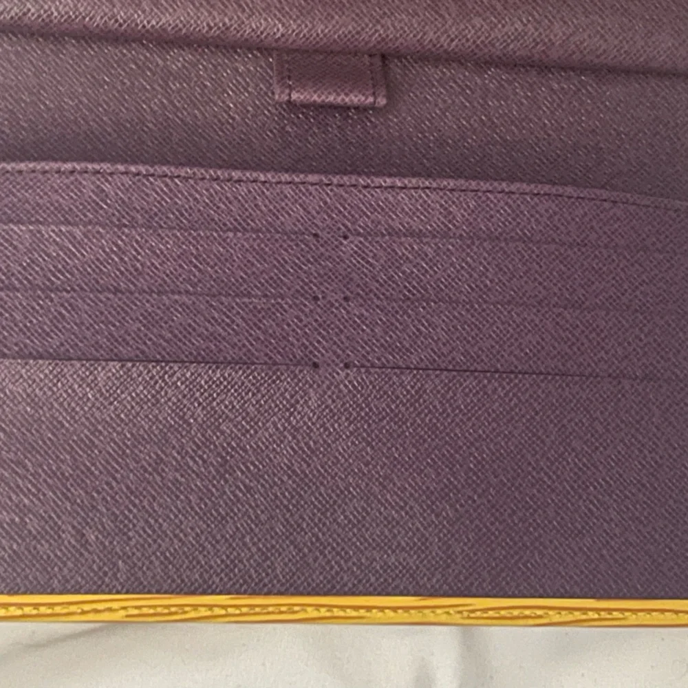 Louis Vuitton vintage Epi Yellow wallet Clutch Bag excellent condition